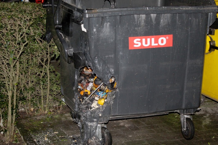 POL-AC: Unrat und Mülltonne angezündet