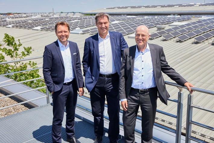 &quot;Messe München: Das Dach der Zukunft&quot; / Ein herausragendes solares Vorzeigeprojekt
