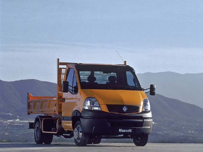 Renault Trucks stellt den neuen Renault Mascott vor, ein echter kleiner LKW