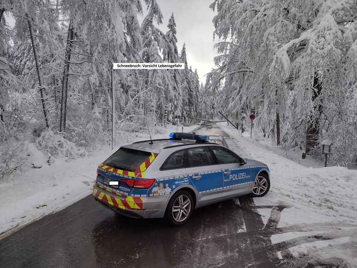 POL-PDWIL: Wintersportgebiete im Eifelkreis gesperrt (FOTO)
