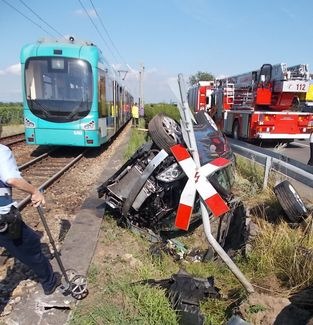POL-PDNW: Verkehrsunfall mit fünf Verletzten