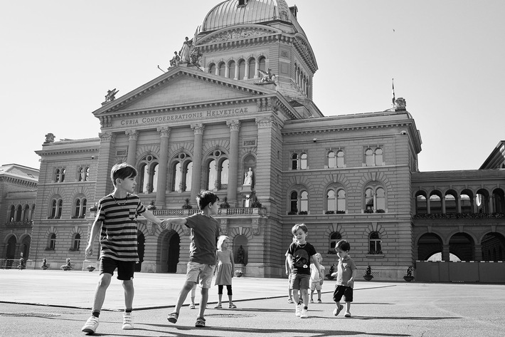 Eröffnung Ausstellung: «Eine Schweiz für Kinder. Wirklich?» im Bundeshaus Bern