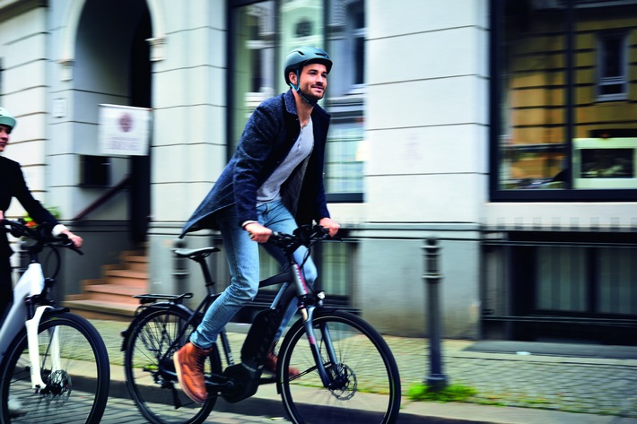 Pannenfrei radeln: Dieser Reifen macht das E-Bike unplattbar / Erster Fahrradreifen mit Fair Rubber