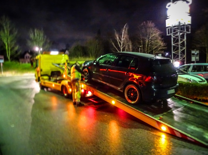 POL-BO: Gezielte Verkehrsüberwachung: Polizei stellt illegal getunten Golf GTI sicher