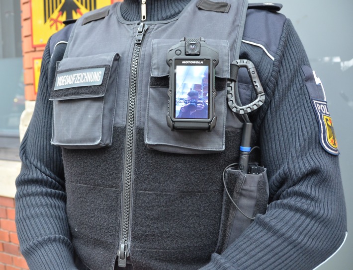 BPOL-KI: Widerstand gegen Beamte der Bundespolizei Strafbare Handlungen des 30-jährigen Mannes mittels Einsatz der Bodycam gesichert