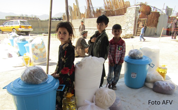 Erfolgreiche Nothilfeaktion zur Fastenzeit - 3640 Personen (520 Familien) wurden im Flüchtlingscamp Pul-E-Sheena in Kabul, Afghanistan versorgt
