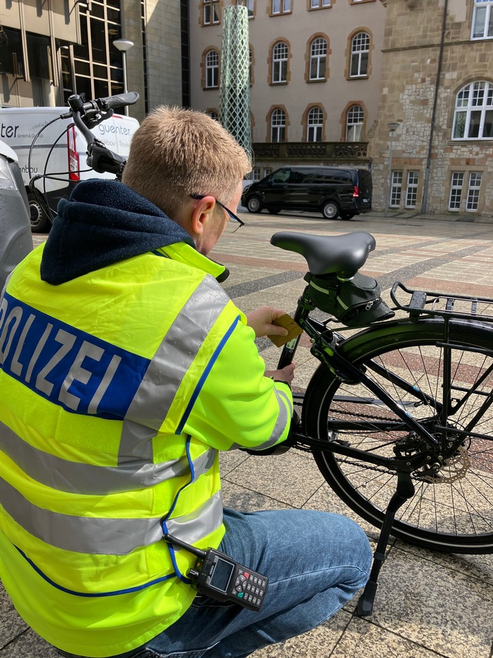 POL-BI: Fahrradrahmennummer für die Fahrradregistrierung erforderlich