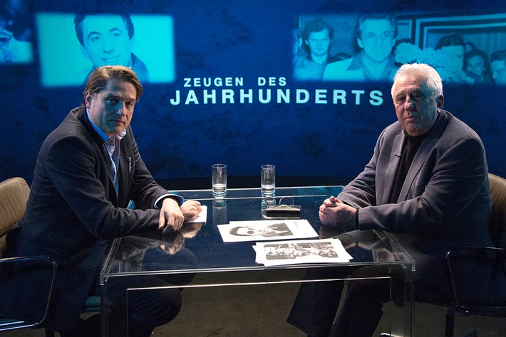 Neues Online Angebot für ZDF-&quot;Zeugen des Jahrhunderts&quot; startet mit der Sendung &quot;Egon Krenz im Gespräch Jakob Augstein&quot; (FOTO)