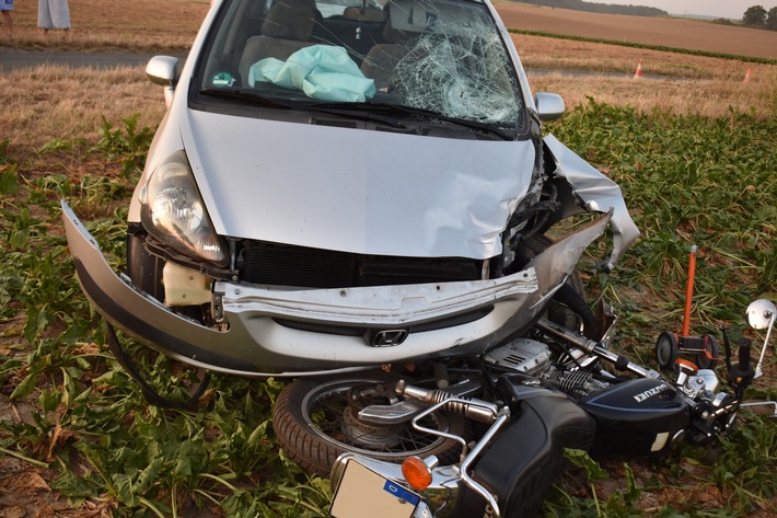 POL-HI: Verkehrsunfall mit schwerverletzten Motorradfahrer