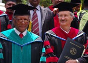 Im Dienste Äthiopiens: Stiftungsrats-Delegierter von Menschen für Menschen Schweiz erhält Ehrendoktorwürde von äthiopischer Universität