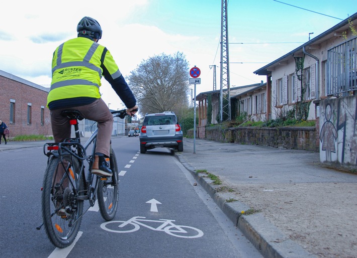 POL-PPTR: Verkehrssicherheit für Radfahrende