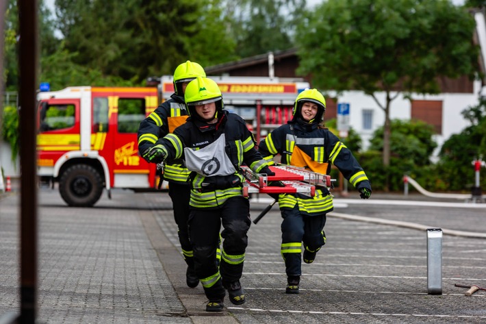 Feuerwehr MTK: Erfolgreiches Wettkampfwochenende für Hattersheimer Feuerwehren: Jugendfeuerwehr Hattersheim und Leistungsgruppe Eddersheim qualifizieren sich für Landesentscheide