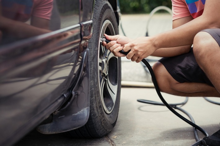 Richtig Druck geben - Optimaler Luftdruck spart Kraftstoff und mindert Verschleiß