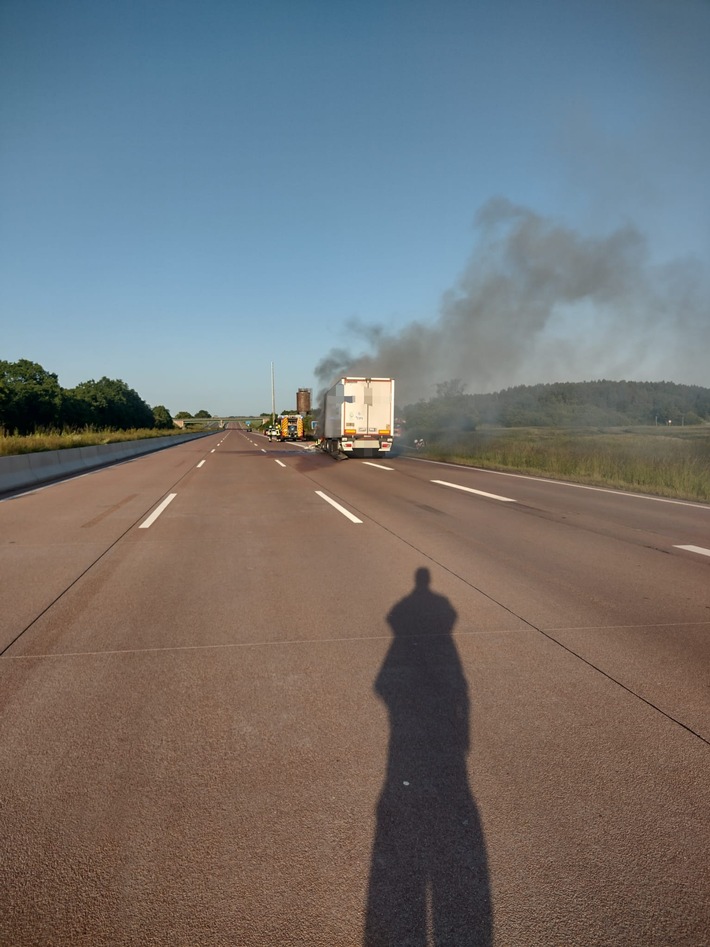 API-TH: Lkw Brand führt zu unbrauchbarem Obst