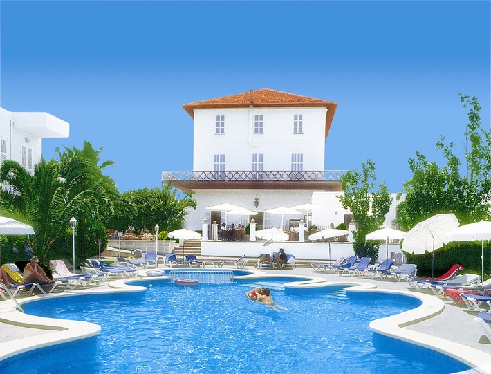 alltours hält im Sommer die Urlaubspreise stabil und positioniert seine Hotelmarken neu (BILD)