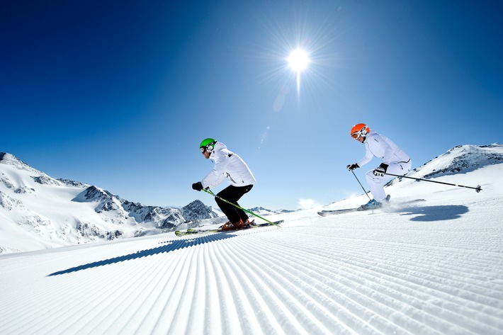 Herbst-Skilauf am Stubaier Gletscher in Tirol