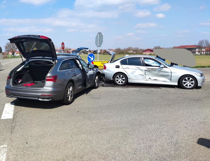 POL-PDLD: Verkehrsunfall am 04.04.2021, 14:28 Uhr STOPP-Schild nicht beachtet - eine Person verletzt und hoher Sachschaden!!