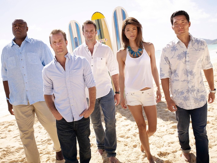 Schon wieder reif für die Insel? SAT.1 zeigt die fünfte Staffel von &quot;Hawaii Five-0&quot; und neue Folgen &quot;Elementary&quot; ab 5. Oktober