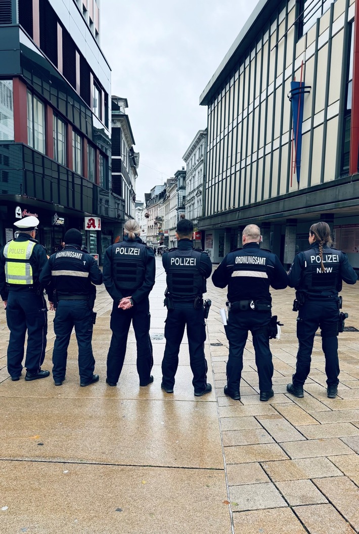 POL-MK: Sondereinsatz: Polizei und Ordnungsamt kontrollieren in der Innenstadt