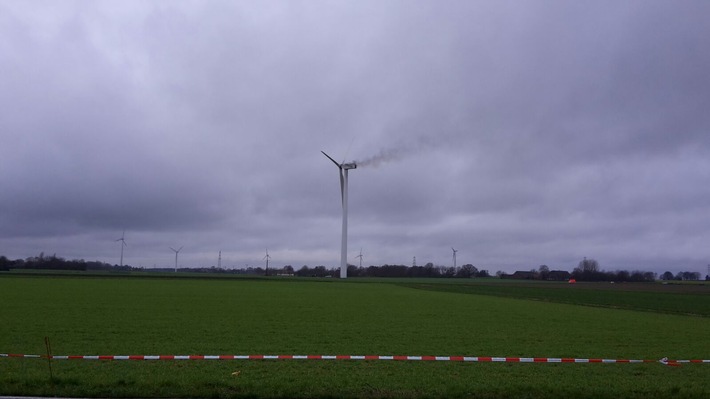 FW-KLE: Brand einer Windkraftanlage - Erstmeldung