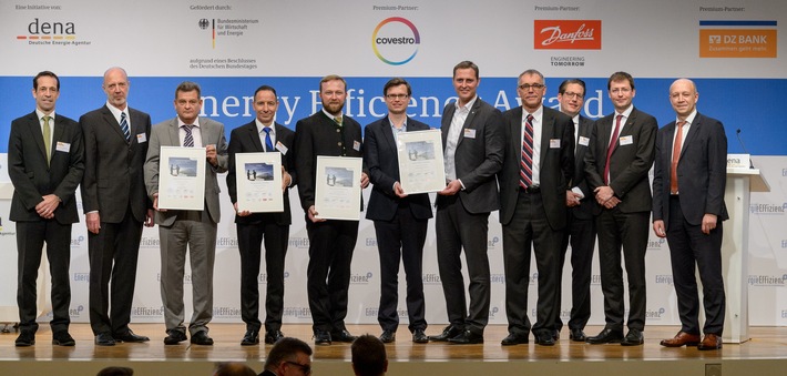 dena verleiht Energy Efficiency Award an Lidl, Bauer, InfraLeuna und Bharat / Drei deutsche und ein indisches Unternehmen für Energieeffizienzprojekte ausgezeichnet