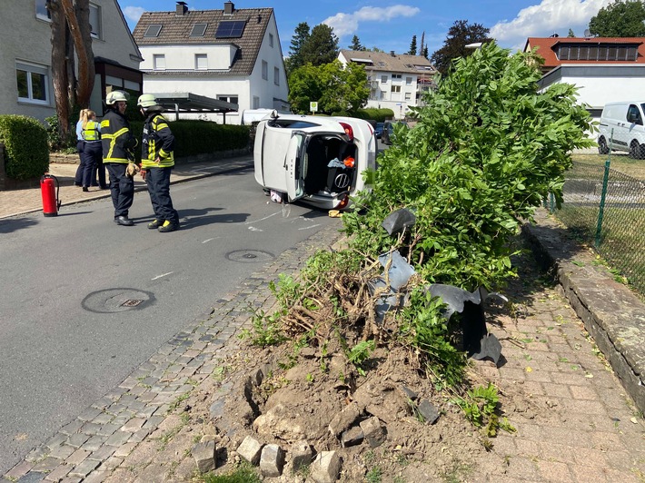 FW-EN: Zwei ABC-Einsätze in der Berliner Straße und Verkehrsunfall mit Personenschaden