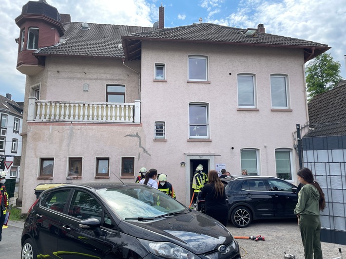 FW-BO: Gebäudebrand Castroper Hellweg in Bochum-Gerthe am 16.05.2022