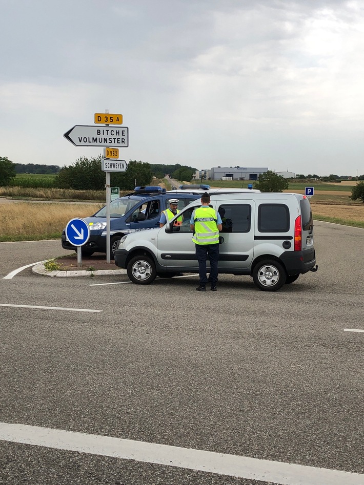 POL-PDPS: Kontrolle des grenzüberschreitenden Verkehrs