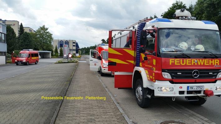 FW-PL: Schwelbrand in einem Traforaum sorgte für Einsatz der Feuerwehr in Plettenberg OT-Köbbinghauser Hammer