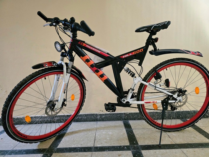 POL-NI: Fahrraddiebin geschnappt - Eigentümer gesucht