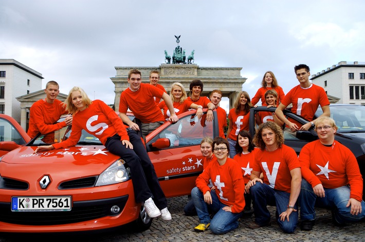 Renault &quot;safety stars&quot; 2008 / Deutschlands beste Fahranfänger gehen an den Start