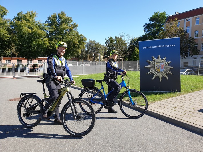 POL-HRO: Polizeiinspektion Rostock startet mit Beginn der Schwerpunktkontrollen "Zweiradfahrer" einen Test für Fahrräder als Einsatzmittel