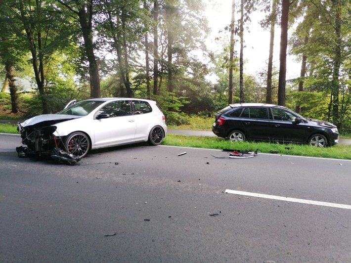 POL-HK: Wietzendorf: Leergutlager vollkommen ausgebrannt; Soltau: Straßensperrung nach schwerem Verkehrsunfall; Munster: Wahlplakate in Brand gesetzt