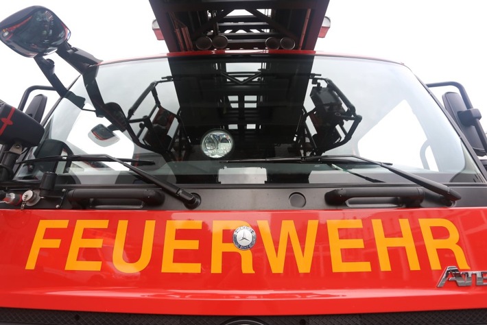 FW-BO: Brand in einer Leichenhalle in Bochum-Wattenscheid