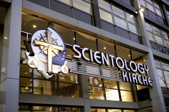 Forsa-Umfrage: Zwei Drittel der Deutschen halten Scientology für gefährlich