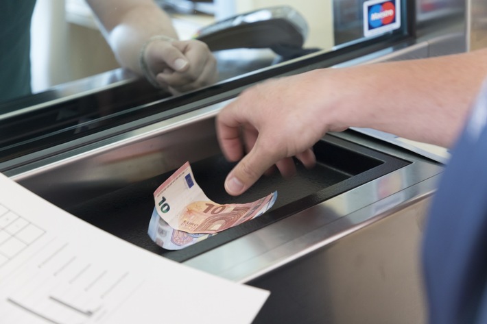 HZA-KA: Schließung der Zollzahlstelle am 1. Juli 2026
