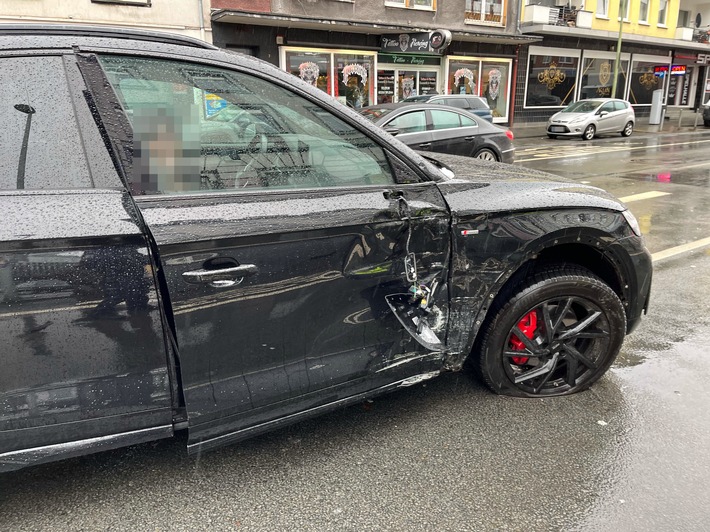 POL-HA: Verkehrsunfall mit Bus: drei leichtverletzte Personen