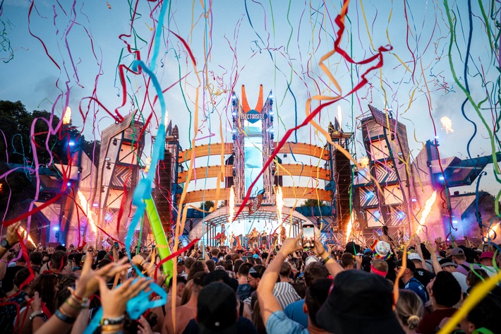 Vom Lifetime Ticket bis zur Hobby Horsing Area: Das Electrisize Festival in NRW präsentiert Neuheiten für 2025