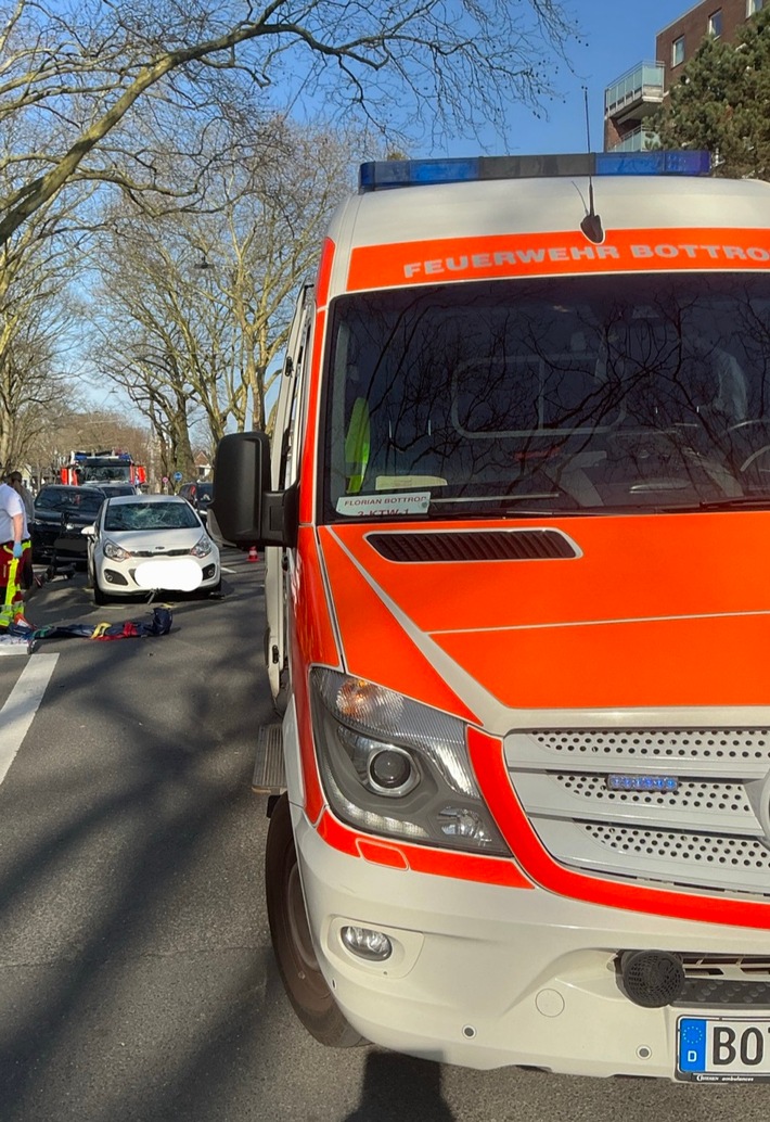 FW-BOT: Verkehrsunfall in Vonderort