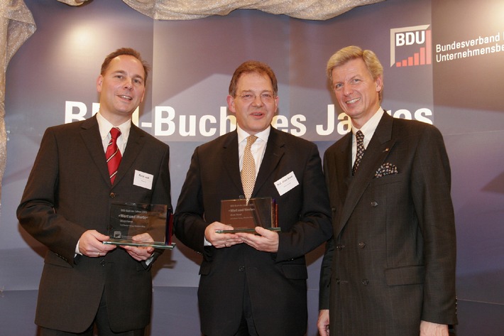 Top-Manager und Theologe Prof. Ulrich Hemel erhält den BDU-Preis &quot;Buch des Jahres 2005&quot; für &quot;Wert und Werte&quot;