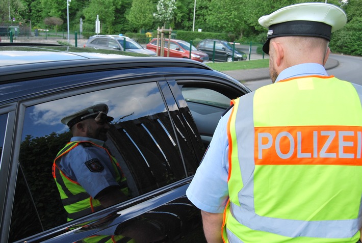 POL-NE: Für mehr Sicherheit im Straßenverkehr - Bilanz einer Drogen- und Alkoholkontrolle