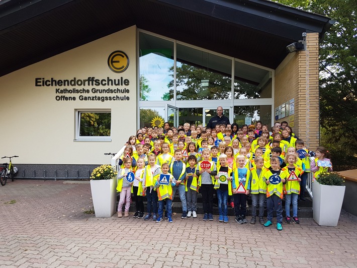 POL-WOB: Fußgängerdiplom für 91 Grundschüler an der Eichendorff-Grundschule