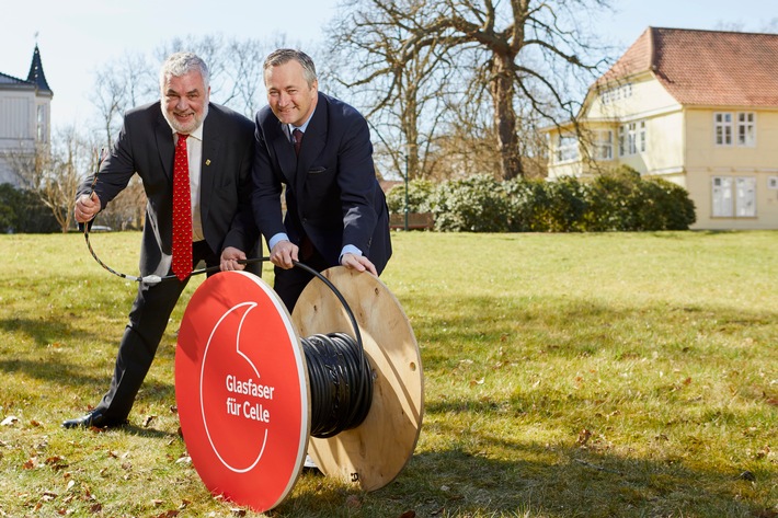 Schnelle Glasfaser: Celle wird Vodafones erster Gigabit Landkreis