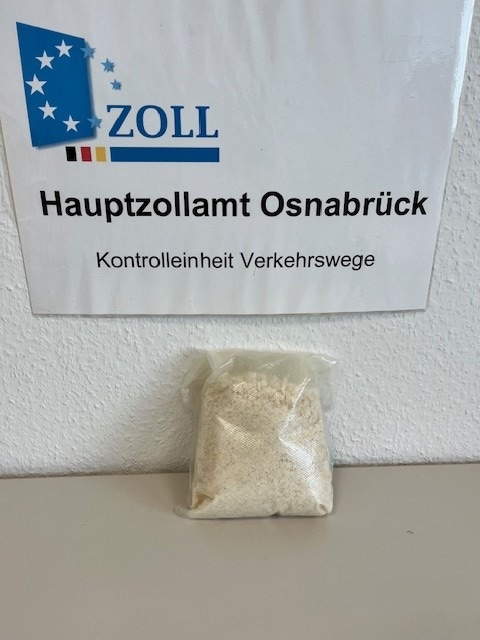 HZA-OS: Osnabrücker Zoll stellt ein Kilogramm 2-CMC sicher