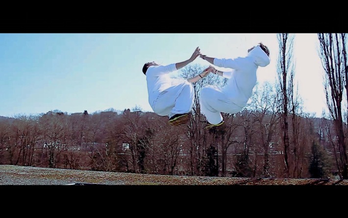 Action in der Schweiz: Parkour-Profis Kevin Fluri und Christian Harmat beleben Areale