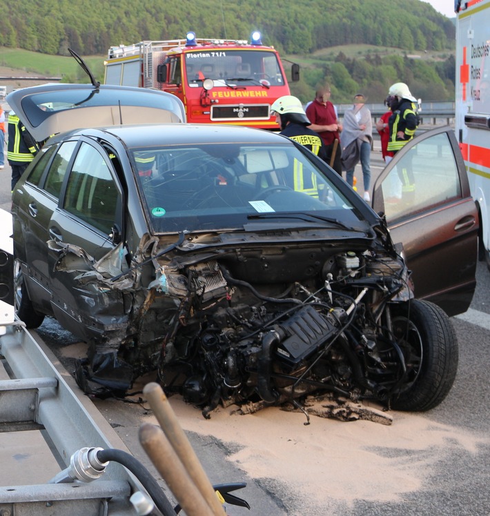 API-TH: Verkehrsunfall mit schwer verletzter Person