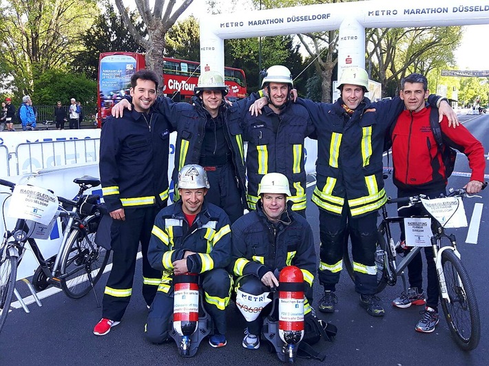 FW-D: Feuerwehrmann läuft Marathon in kompletter Schutzausrüstung