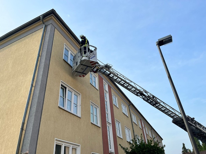 FW Celle: Celler Feuerwehr am Samstag und Sonntag mehrfach gefordert!