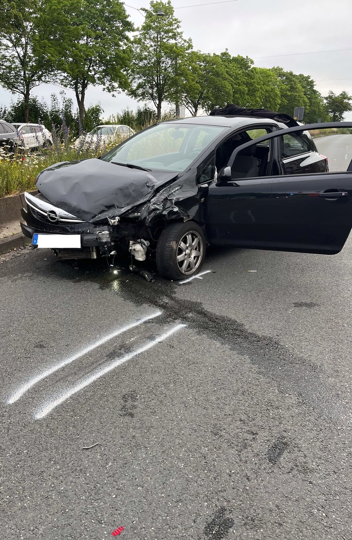 POL-BI: Angetrunken Unfall verursacht