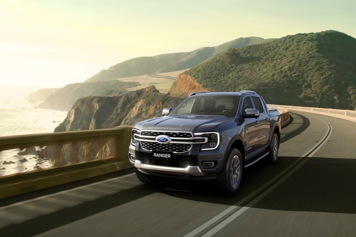 Ford Ranger der neuen Generation ist ab sofort auch als besonders luxuriöse "Platinum"-Variante bestellbar